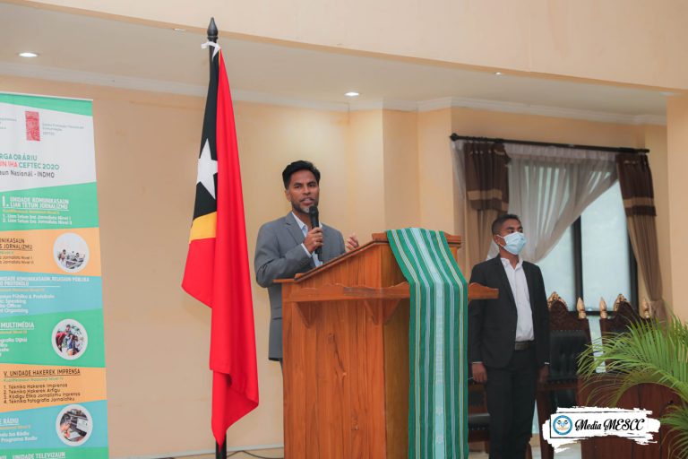 𝐋𝐚𝐧𝐬𝐚 𝐝𝐞 𝐅𝐨𝐭𝐨𝐬