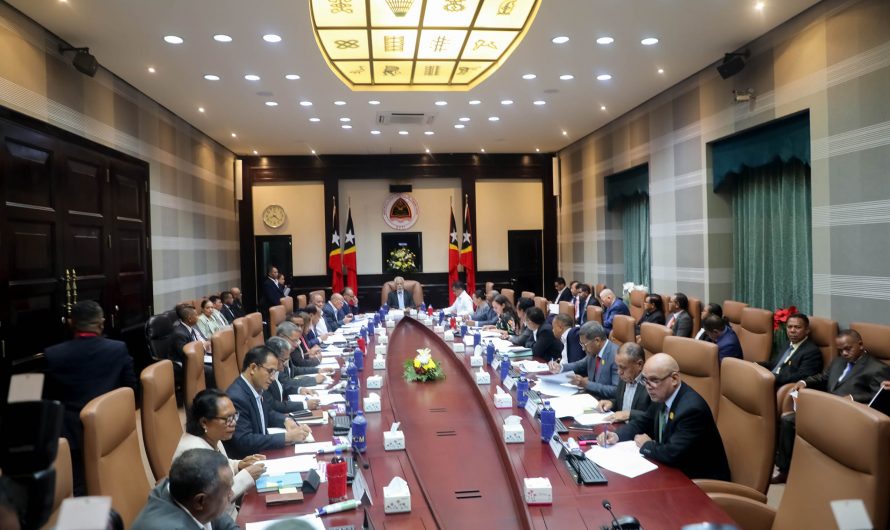 Ministru Edukasaun Superior, Siénsia no Kultura, S.Ex. Dr. José Honorio da Costa Pereira Jerónimo, partisipa soru-mutuk dahuluk Membru Governu Da-sia