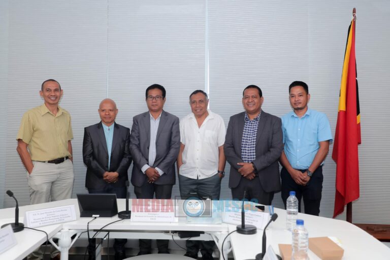 S.E DR. JOSÉ HONÓRIO PARTICIPOU NA REUNIÃO DO CONSELHO DE ADMINISTRAÇÃO DO FDCH