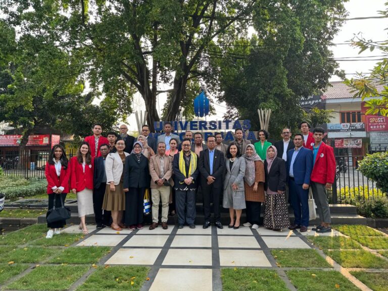 S. EXA. MINISTRO DO MESCC REALIZA ENCONTRO COM TRÊS INSTITUIÇÕES DE ENSINO SUPERIOR EM JACARTA