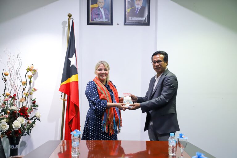 S.E. DR. JOSÉ HONÓRIO RECEBEU UMA VISITA DE CORTESIA DA EMBAIXADORA DA REPÚBLICA DA VENEZUELA